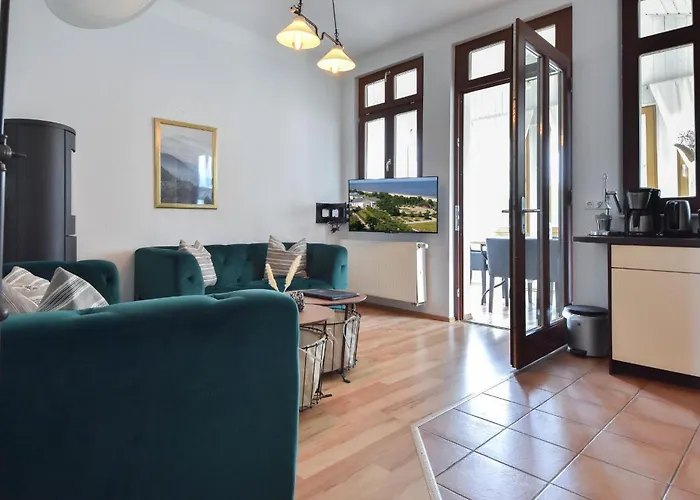 Villa Lamora 04