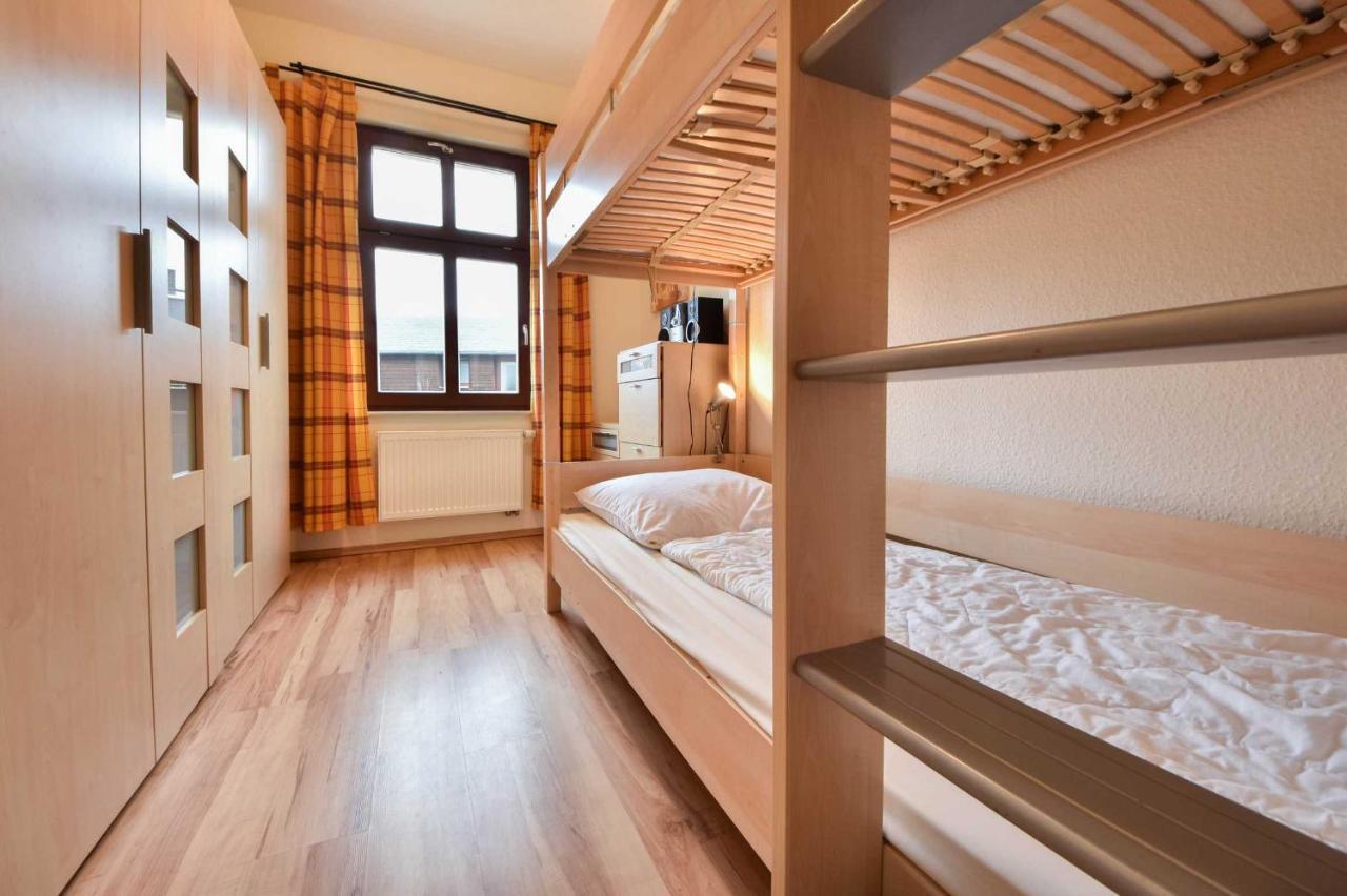 Lamora 04 Apartment *